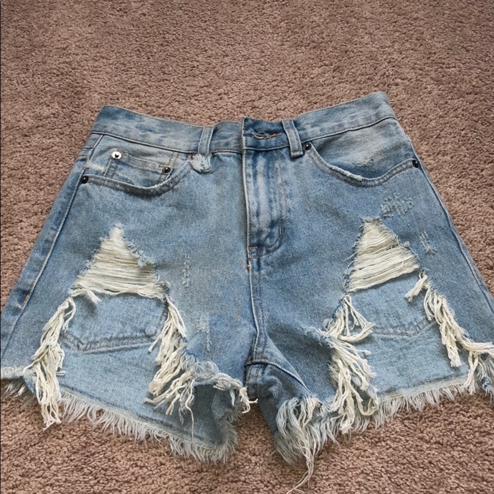 Denim frayed distressed shorts